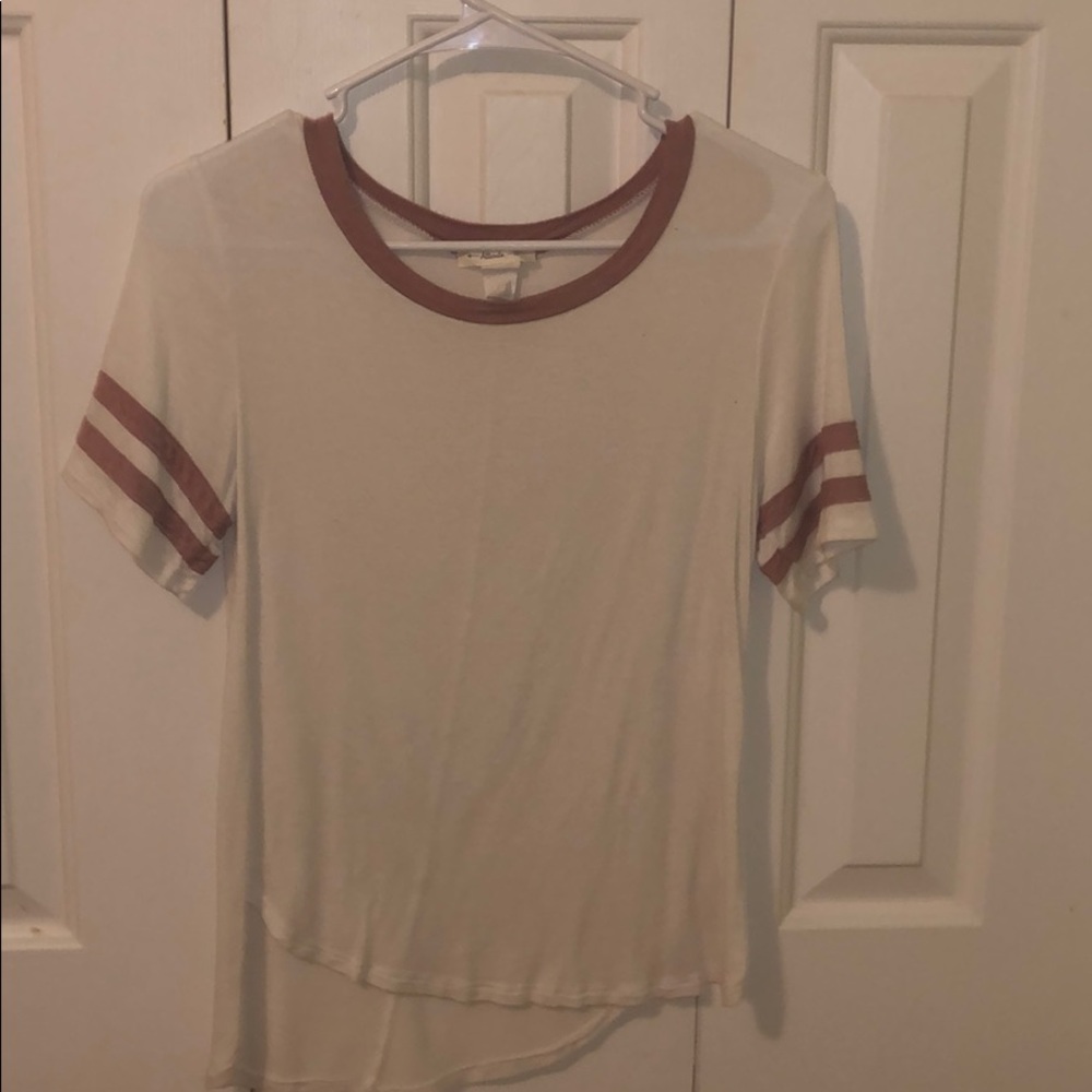 White t shirt